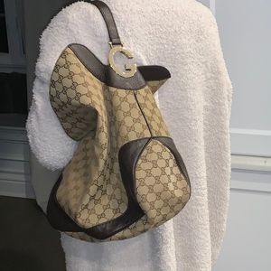 GUCCI shoulder/hobo bag!!!